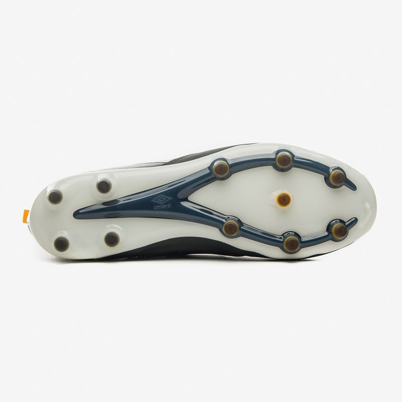Chuteira Campo Umbro Tocco II Pro Fg