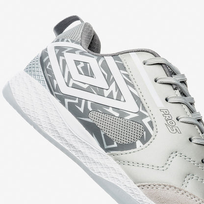 Chuteira Futsal Umbro Pro 5 Tool Box Bump